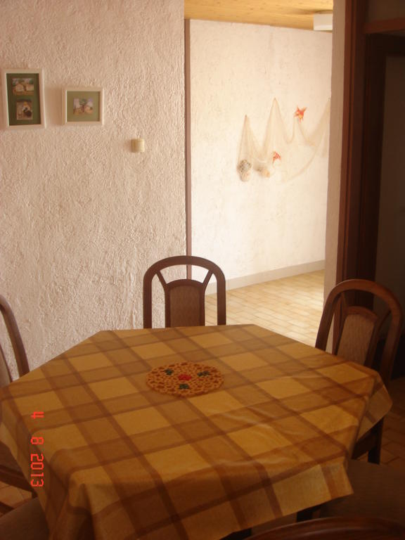 פרימוסטן Apartments Renata מראה חיצוני תמונה