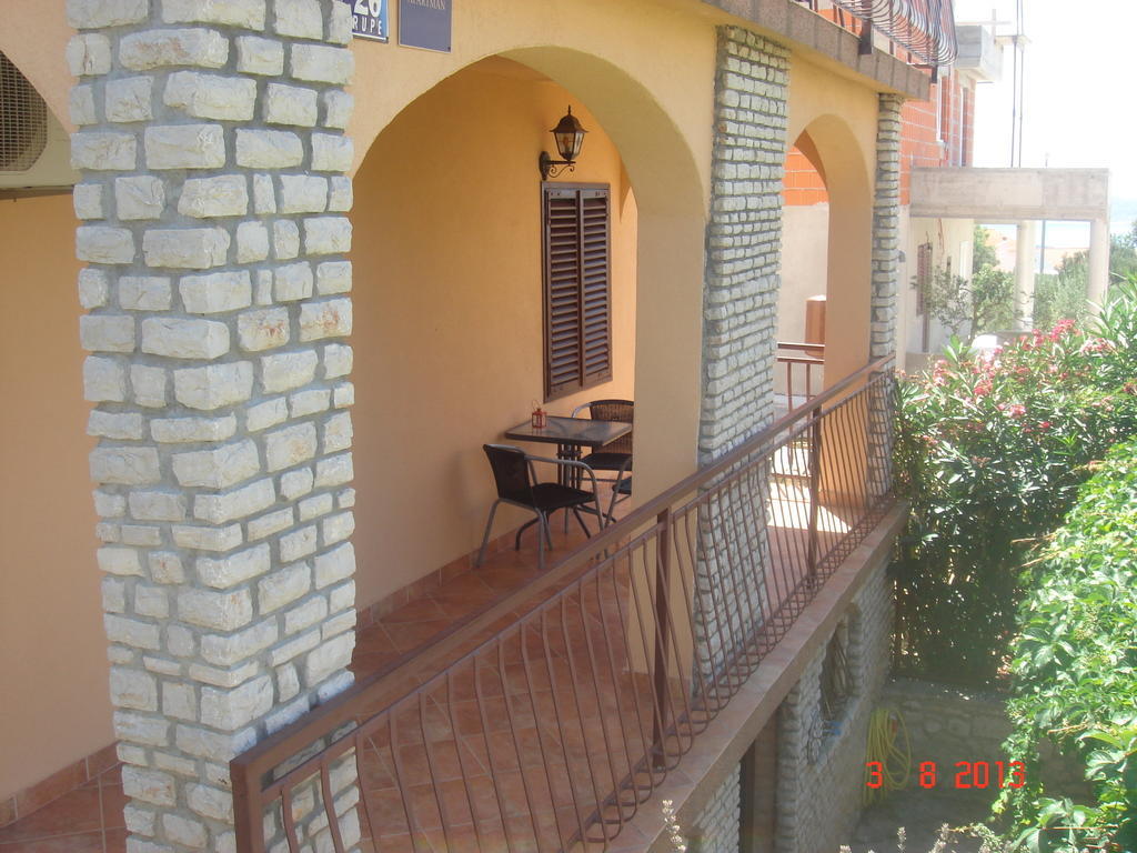 פרימוסטן Apartments Renata חדר תמונה